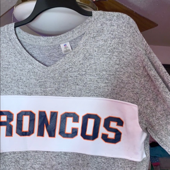 Broncos women’s sweater - Picture 3 of 3